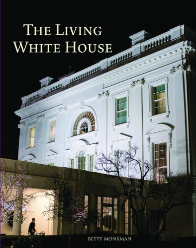 Imagen de archivo de Living White House (2013) a la venta por Your Online Bookstore