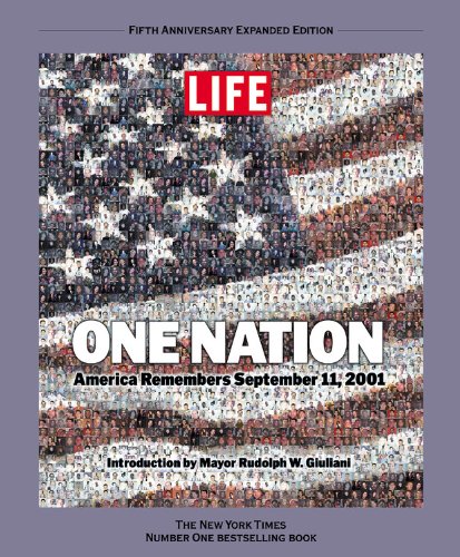 Imagen de archivo de Life: One Nation: America Remembers September 11, 2001 a la venta por ThriftBooks-Dallas