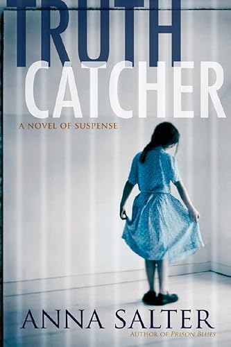 Imagen de archivo de Truth Catcher: A Novel a la venta por More Than Words