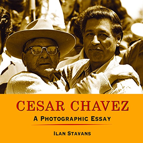 Beispielbild fr César Chávez: A Photographic Essay zum Verkauf von BooksRun