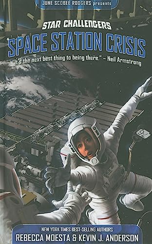 Beispielbild fr Space Station Crisis (Star Challengers) zum Verkauf von FOLCHATT