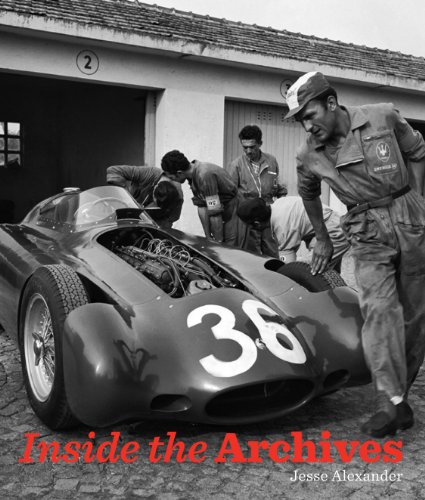 Imagen de archivo de Inside the Archives a la venta por Front Cover Books
