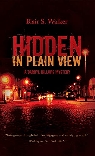 9781935597612: Hidden in Plain View (A Darryl Billups Mystery)