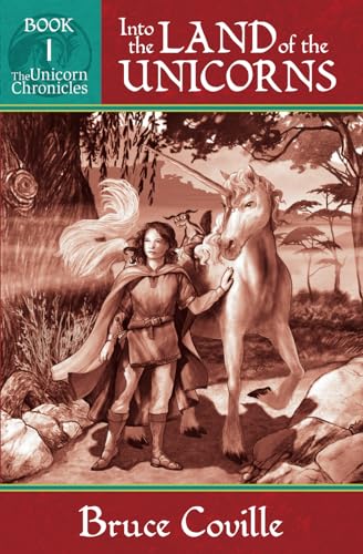 Imagen de archivo de Into the Land of the Unicorns (Unicorn Chronicles) a la venta por SecondSale