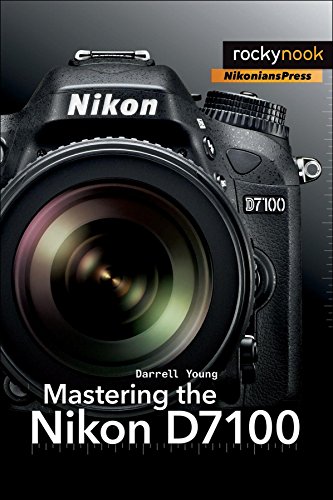 Imagen de archivo de Mastering the Nikon D7100 (The Mastering Camera Guide Series) a la venta por Half Price Books Inc.