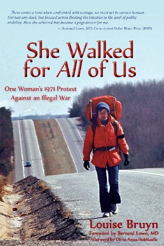 Beispielbild fr She Walked for All of Us, One Woman's 1971 Protest Against an Illegal War zum Verkauf von AwesomeBooks