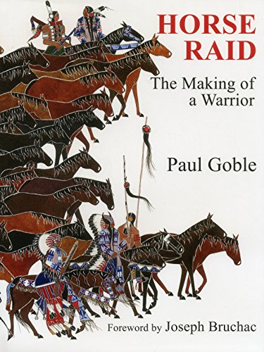 Imagen de archivo de Horse Raid: The Making of a Warrior a la venta por SecondSale