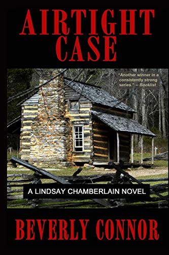 Stock image for Airtight Case: A Lindsay Chamberlain Novel (Lyndsay Chamberlain Archaeology Mysteries) for sale by Half Price Books Inc.