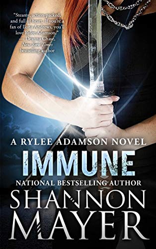 9781940456966: Immune: A Rylee Adamson Novel, Book 2