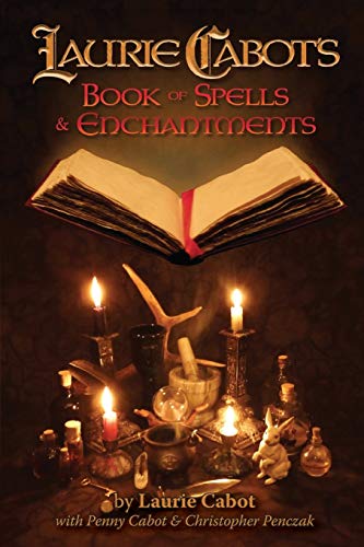 9781940755038: Laurie Cabot's Book of Spells & Enchantments