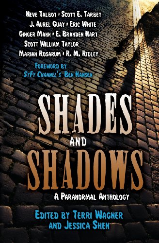 9781940810027: Shades and Shadows: A Paranormal Anthology