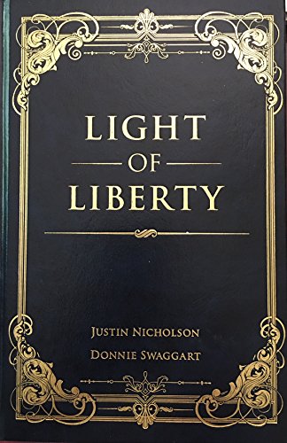 Imagen de archivo de Light Of Liberty a la venta por Gulf Coast Books