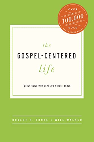 Beispielbild fr The Gospel-Centered Life: Study Guide with Leader's Notes zum Verkauf von SecondSale