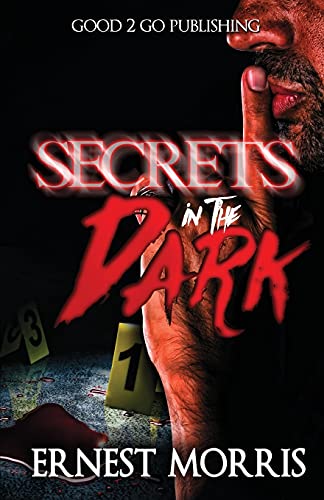 Beispielbild fr Secrets in the Dark zum Verkauf von Better World Books