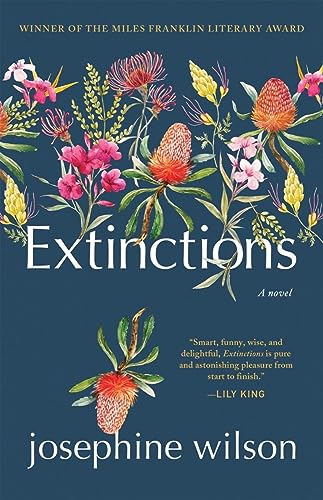 Stock image for Extinctions for sale by Better World Books