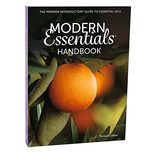 Stock image for Modern Essentials HANDBOOK: The Premier Introductory Guide to the Therapeutic Use of Essential Oils | 13th Edition - September 2021 | (Sold Individually) | AromaTools for sale by SecondSale
