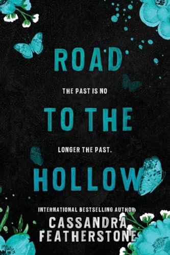 Beispielbild fr Road to the Hollow: A Steamy Paranormal/Dark/Shifter/Romance Prequel (Misfit Protection Program) zum Verkauf von California Books
