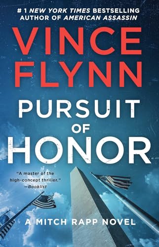 Beispielbild fr Pursuit of Honor: A Novel (Mitch Rapp Novel, A) zum Verkauf von 417 Books