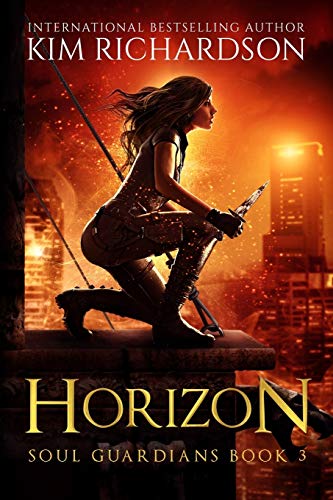 Beispielbild fr Horizon (Soul Guardians) (Volume 3) zum Verkauf von SecondSale