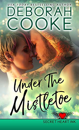 Beispielbild fr Under the Mistletoe: A Holiday Romance zum Verkauf von Buchpark