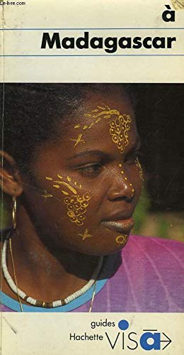 Imagen de archivo de A MADAGASCAR a la venta por Ammareal