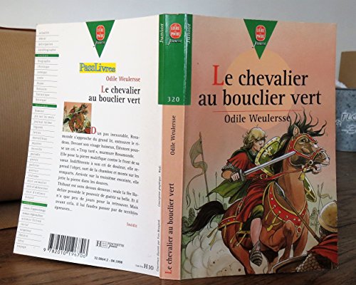 9782010196706: Le Chevalier au bouclier vert