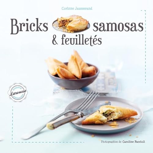 Beispielbild fr Bricks, Samosas & Feuillets zum Verkauf von RECYCLIVRE