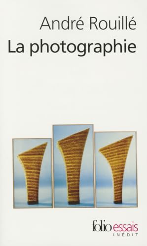 Stock image for La Photographie: Entre document et art contemporain for sale by Librairie Th  la page
