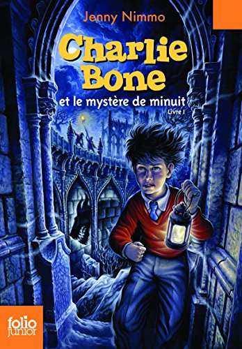 Stock image for Charlie Bone, I:Charlie Bone et le mystre de minuit for sale by Librairie Th  la page