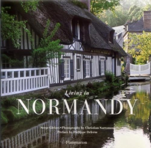 9782080304773: Living in Normandy