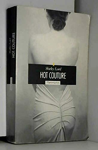 Beispielbild fr Hot Couture zum Verkauf von RECYCLIVRE