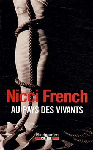 Au pays des vivants (9782080683915) by French, Nicci
