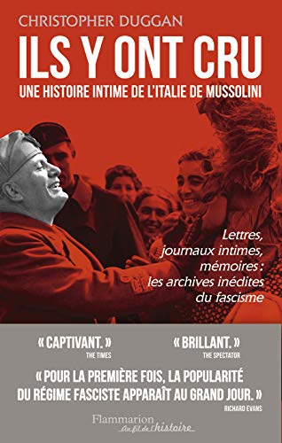 Stock image for Ils y ont cru : Une histoire intime de l'Italie de Mussolini for sale by Ammareal