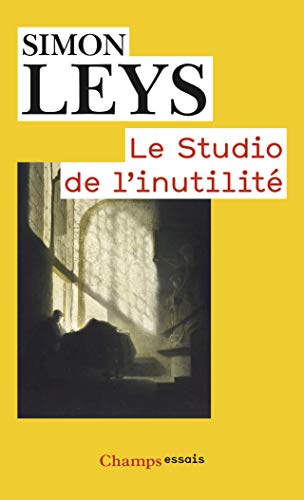 Imagen de archivo de Le Studio De L'inutilit : Essais a la venta por RECYCLIVRE