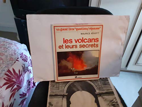 Beispielbild fr Volcans et leur secret zum Verkauf von Librairie Th  la page