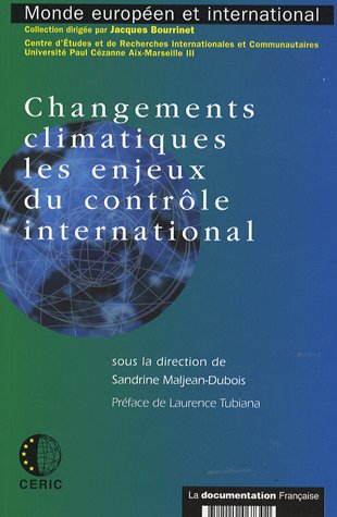 Stock image for Changements climatiques les enjeux du contrle international for sale by Ammareal