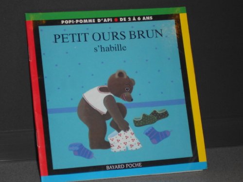 Stock image for Petit Ours Brun S'habille for sale by RECYCLIVRE