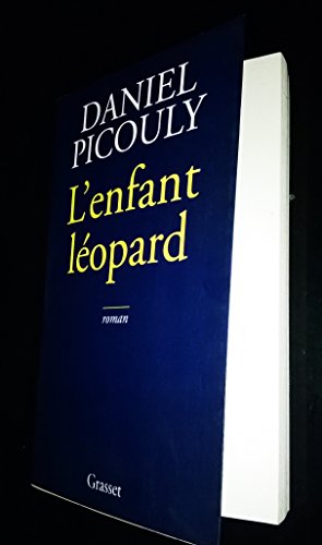 Imagen de archivo de L'Enfant lopard - Prix Renaudot 1999 a la venta por Librairie Th  la page