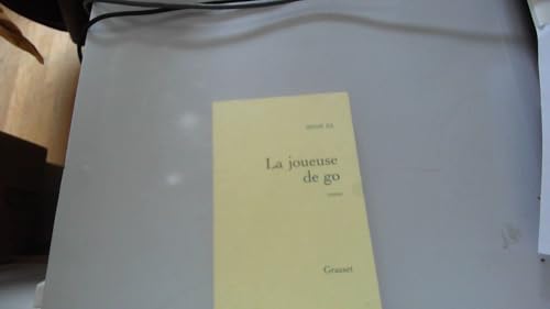 Beispielbild fr La Joueuse de go - Prix Goncourt des Lycens 2001 zum Verkauf von Ammareal