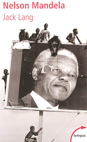 Stock image for Nelson Mandela for sale by LibrairieLaLettre2