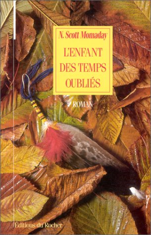 Stock image for L'enfant des temps oubliï¿½s (Nuage Rouge) for sale by Magers and Quinn Booksellers