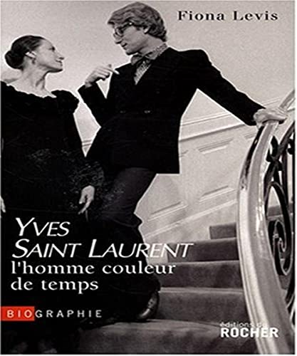 Imagen de archivo de Yves Saint-Laurent, l'homme couleur de temps a la venta por Librairie Th  la page