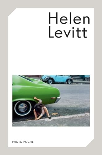 Stock image for Helen Levitt for sale by Librairie Pic de la Mirandole