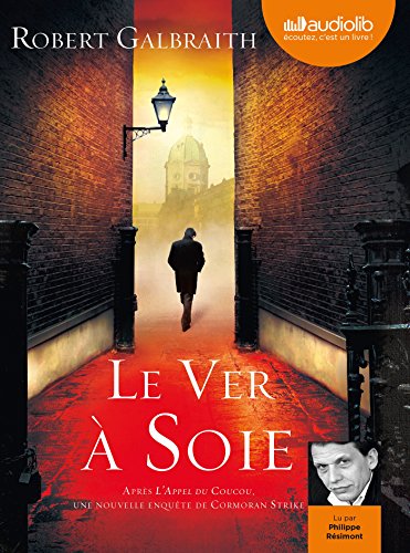 Beispielbild fr Le ver  soie: Livre audio 2 CD MP3 - audio book (French Edition) zum Verkauf von Gallix