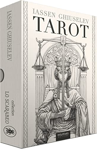 Imagen de archivo de Iassen Ghiuselev Tarot a la venta por medimops