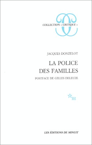 Imagen de archivo de La Police des familles (Collection Critique) (French Edition) a la venta por Zubal-Books, Since 1961