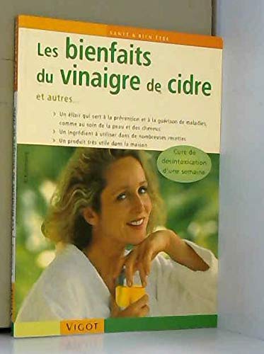 Beispielbild fr Vinaigre De Cidre Et Autres : Des Remdes Naturels zum Verkauf von RECYCLIVRE