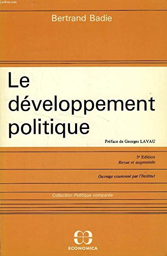 Stock image for Le dveloppement politique (Politique compare) for sale by medimops