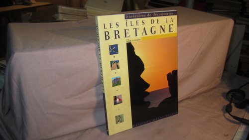 Beispielbild fr Les les de la Bretagne zum Verkauf von LibrairieLaLettre2