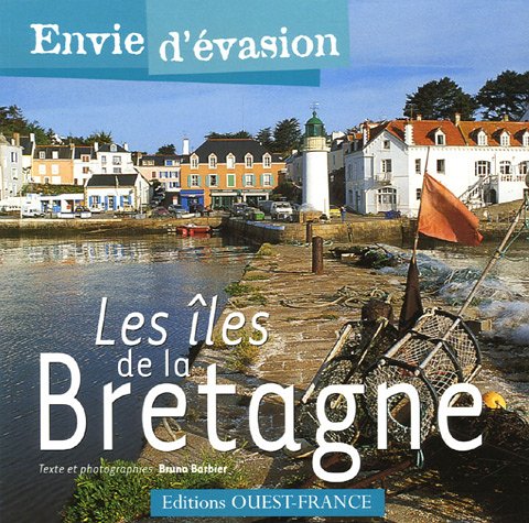 Stock image for Les les de la Bretagne for sale by Ammareal